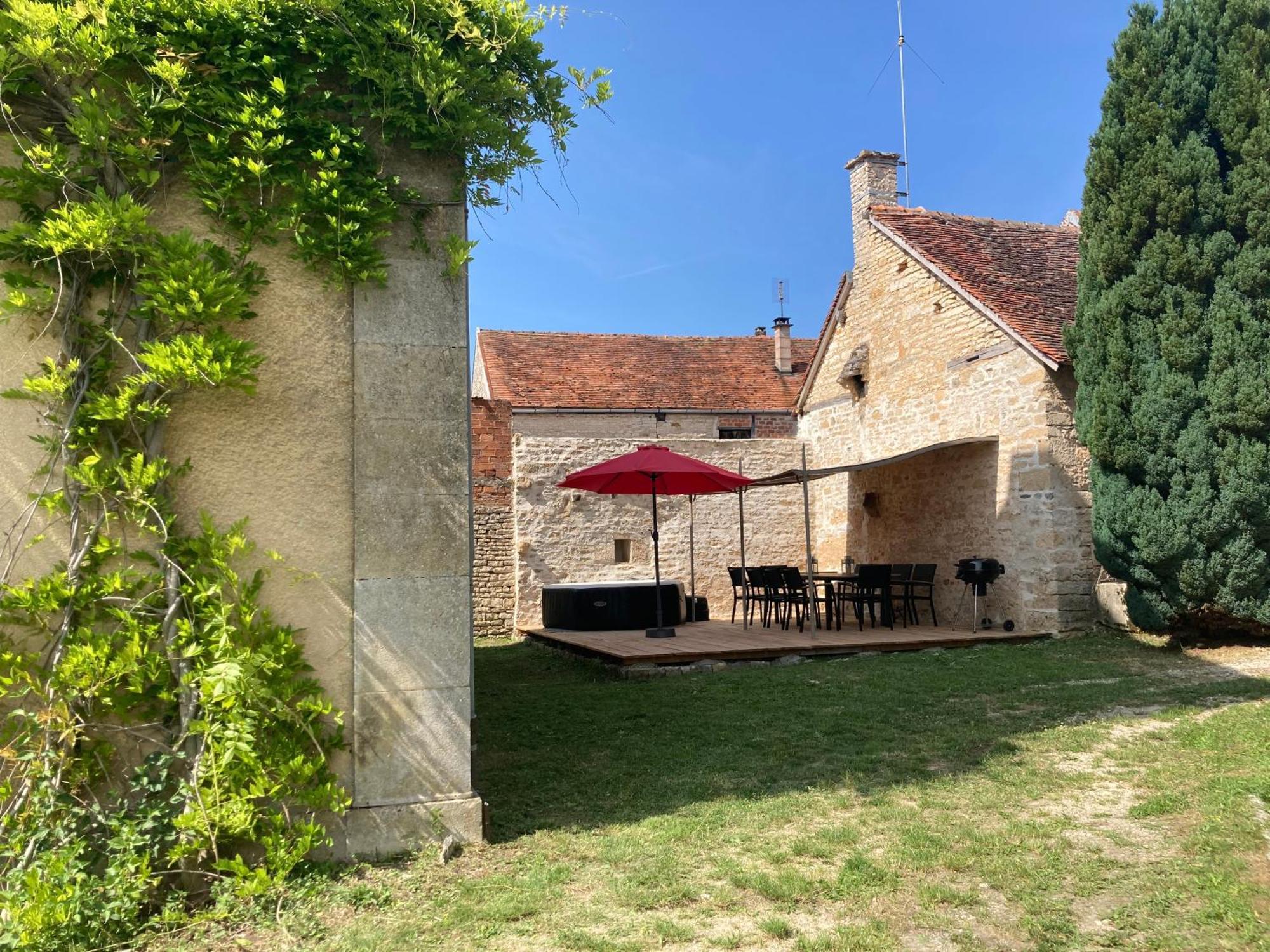 Le Presbytere - Touillon, Jacuzzi, 4 Chambres Pour 10 Экстерьер фото